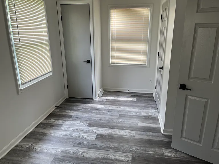 509 NW Hawthorne St — Photo 9