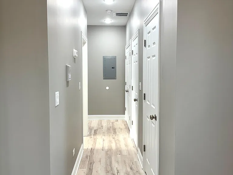 5736 W Huron St #3 — Photo 7