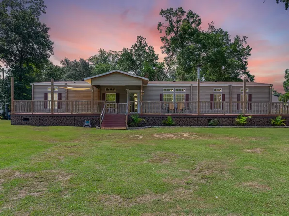 508 Live Oak St, Freeport, FL 32439