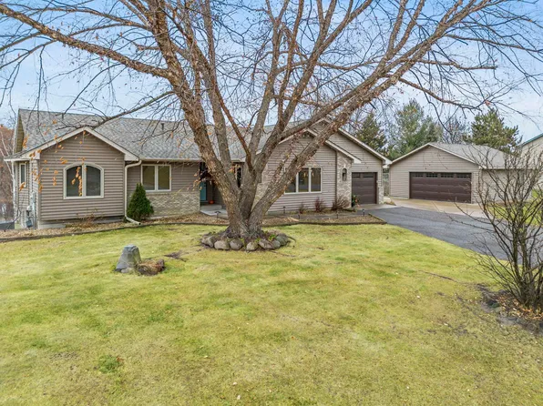33584 Washington St NE, Cambridge, MN 55008