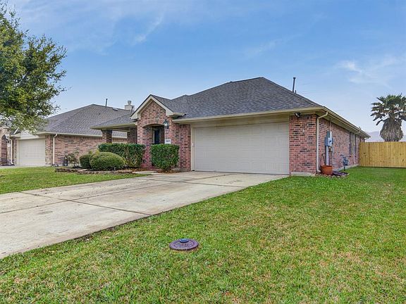 4th image of 6615 Blue Hollow Ln