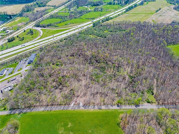 2nd image of 105 W Hanley Rd