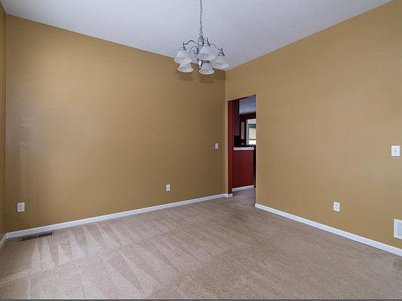 4th image of 5180 Yorton Ln