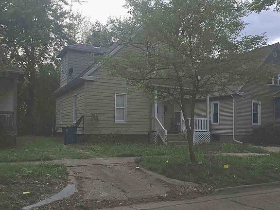 3rd image of 1315 S Walnut St