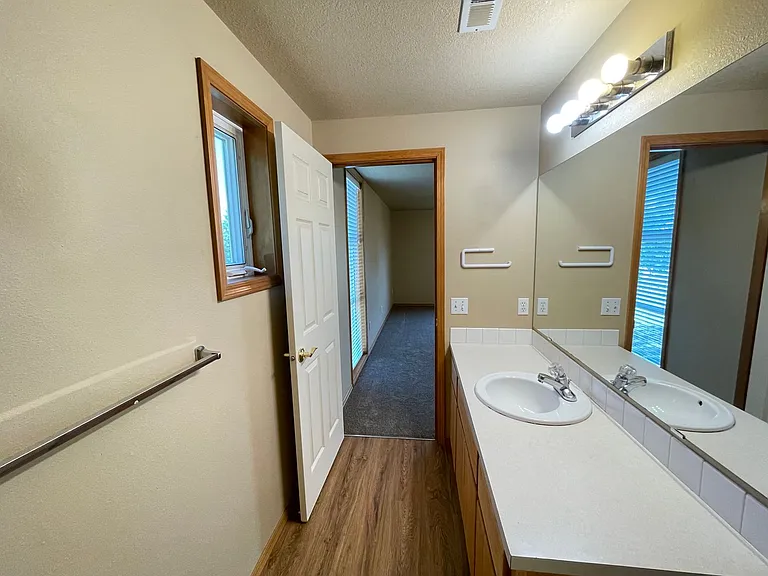 17226 NW Millbrook St — Photo 25