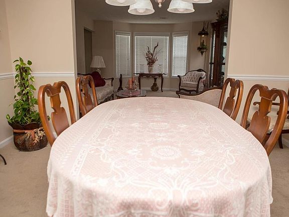 5th image of 8293 McKenzie Pl