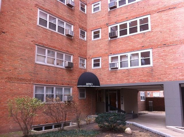 1st image of 4920 N Marine Dr #1517