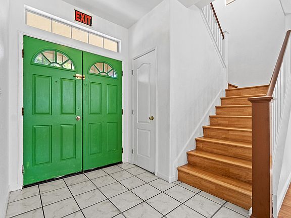 4th image of 3827 S Bollinger Street