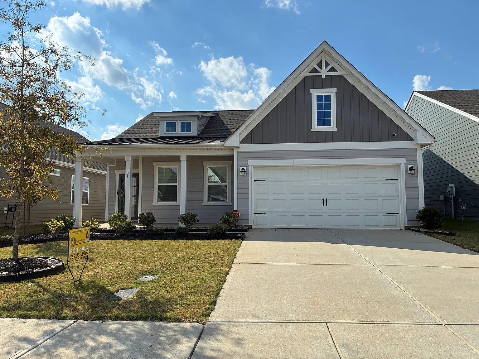3 bed, 1666 sqft, $1,900 — Photo 2