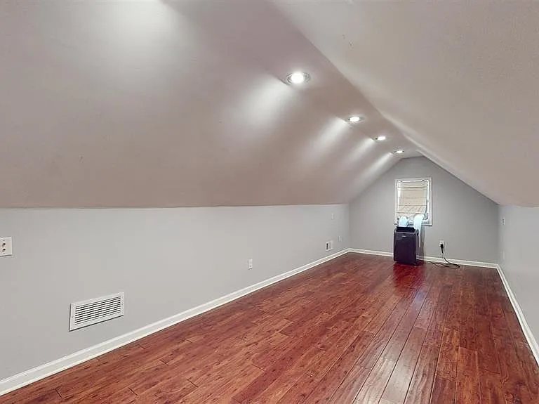 195 Cross Point Dr — Photo 12