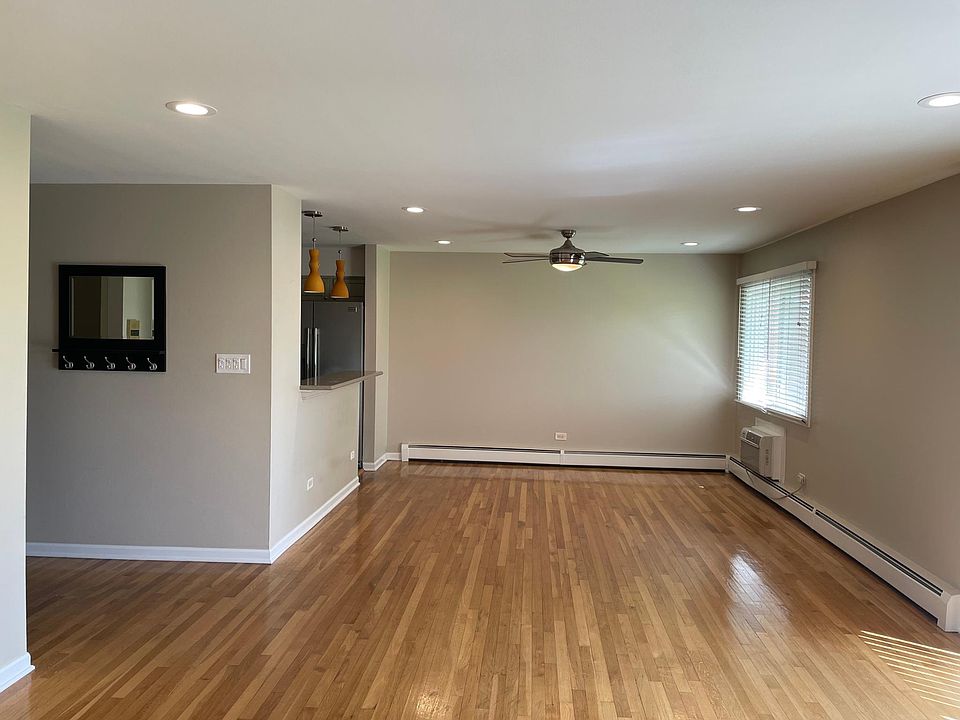 1st image of 8912 Steven Dr APT 2H