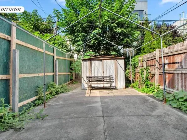 651 Degraw Street image 3 of 10