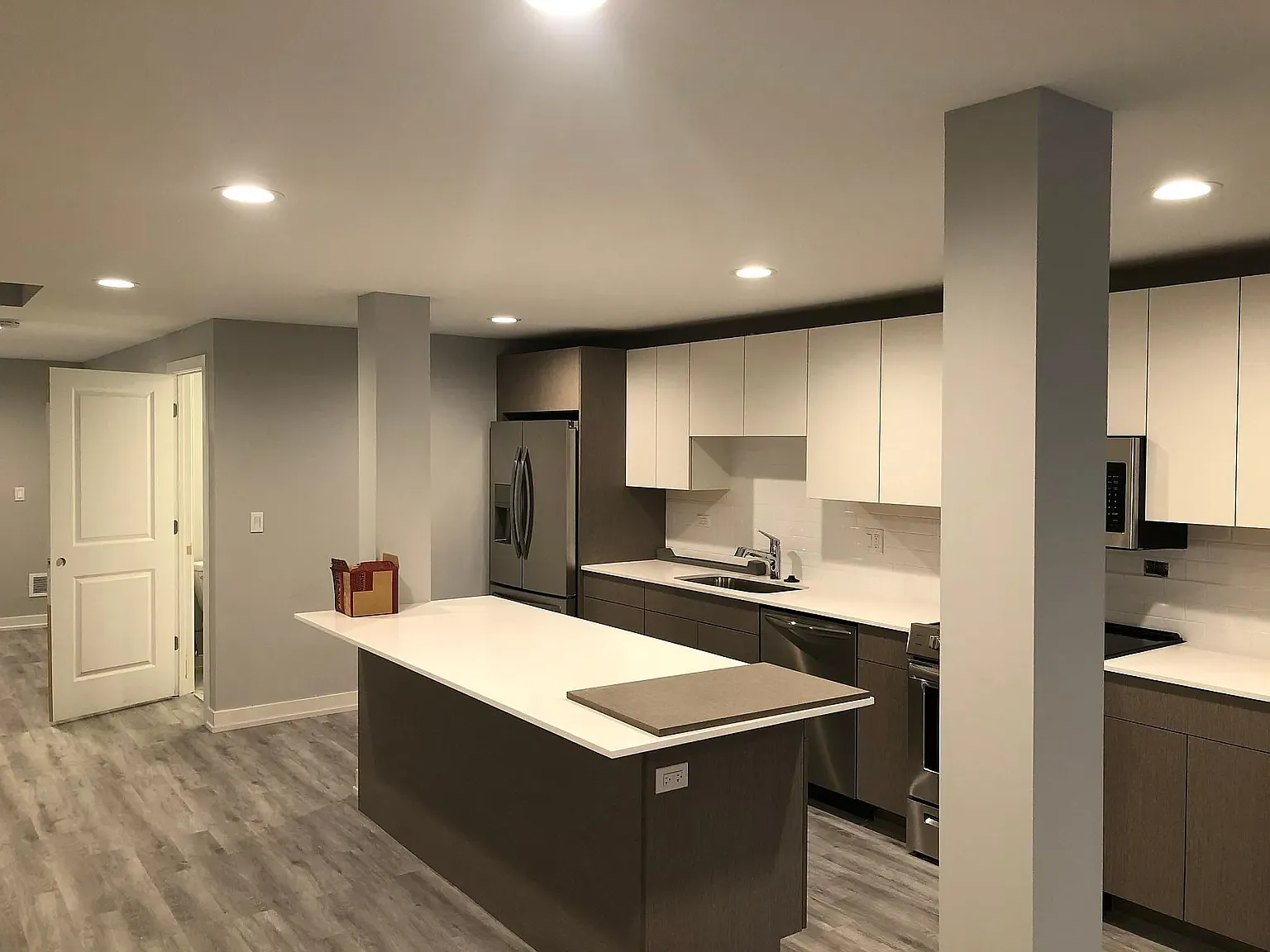 2 bed, $2,600 — Photo 2
