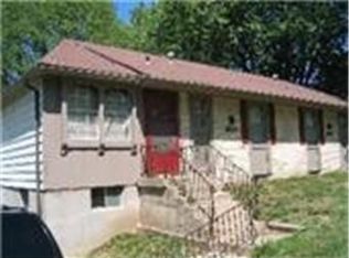 5004 N Topping Ave, Kansas City, MO 64119