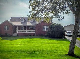 130 Raven Dr, Berea, KY 40403