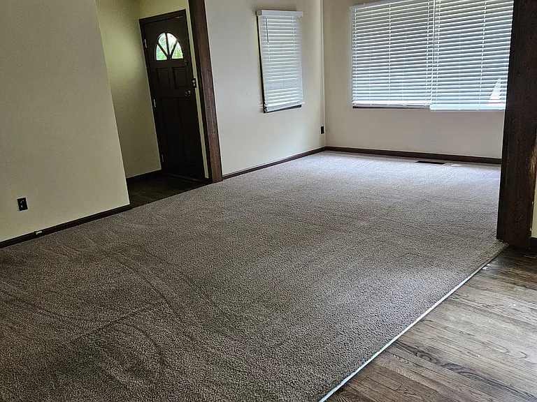 168 Habersham Dr — Photo 2