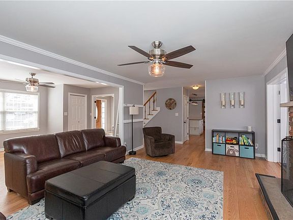 4th image of 6714 Karyn Dr