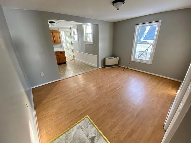7 Washington St — Photo 1