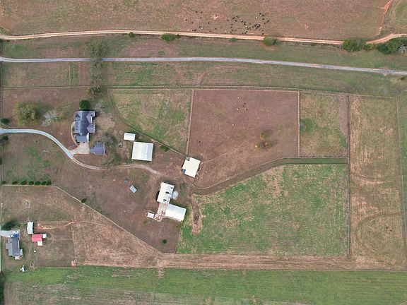 4th image of 1230 Walker Rd