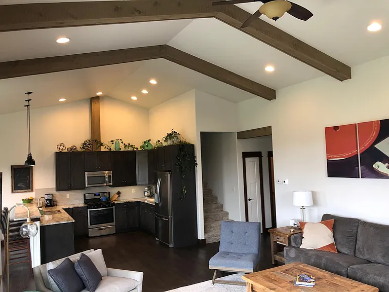 118 Gloria Ct — Photo 35