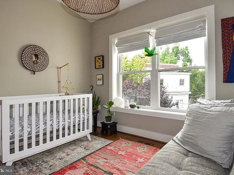 1528 Spring Pl NW — Photo 32