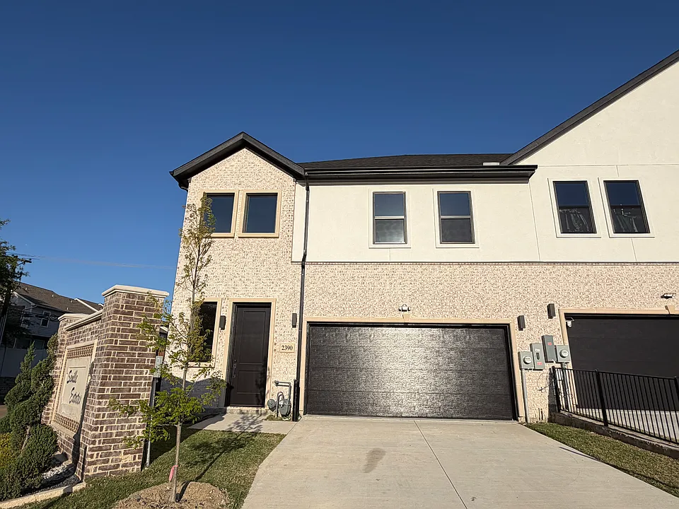 2390 Usmen Dr