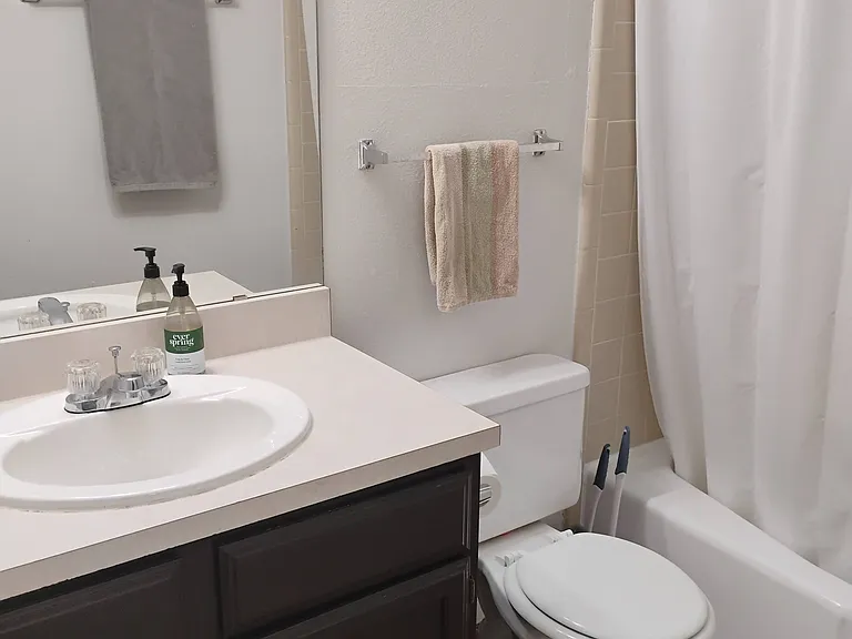 2110 Rio Grande St — Photo 7