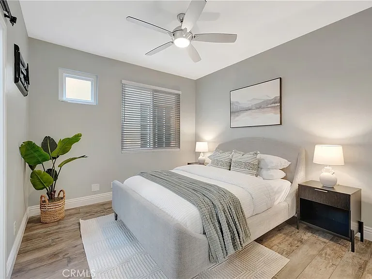 620 22nd St — Photo 35