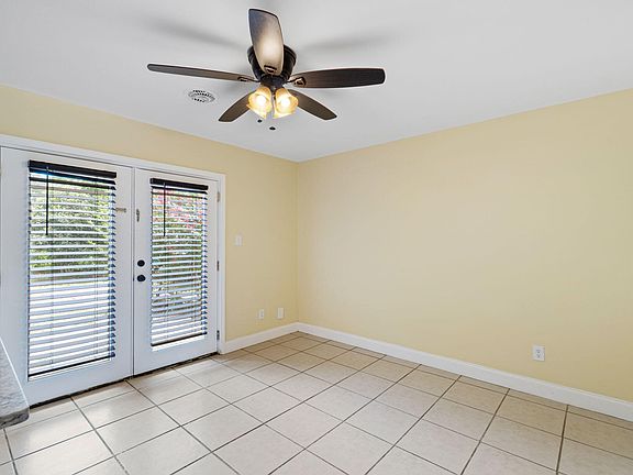 5th image of 234 Holmes Blvd NW