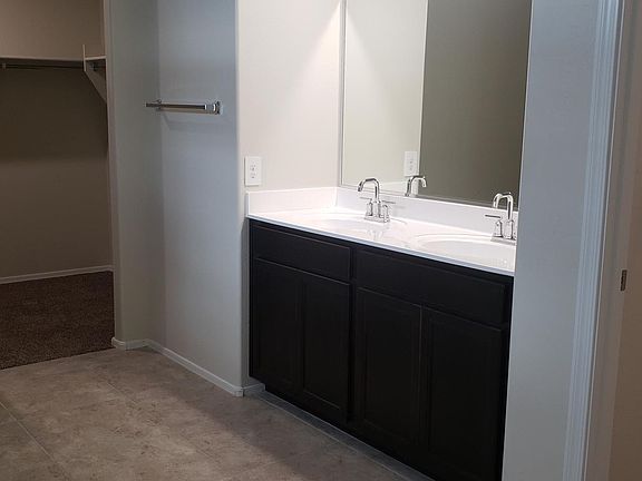 4th image of 35239 W San Ildefanso Ave