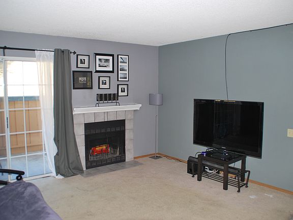 3rd image of 148 Glenwood