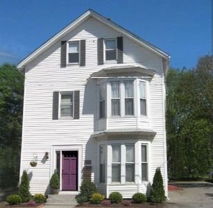 15 County Rd, Barrington, RI, 02806