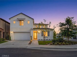 9602 Daybreak Dr, Huntington Beach, CA 92646