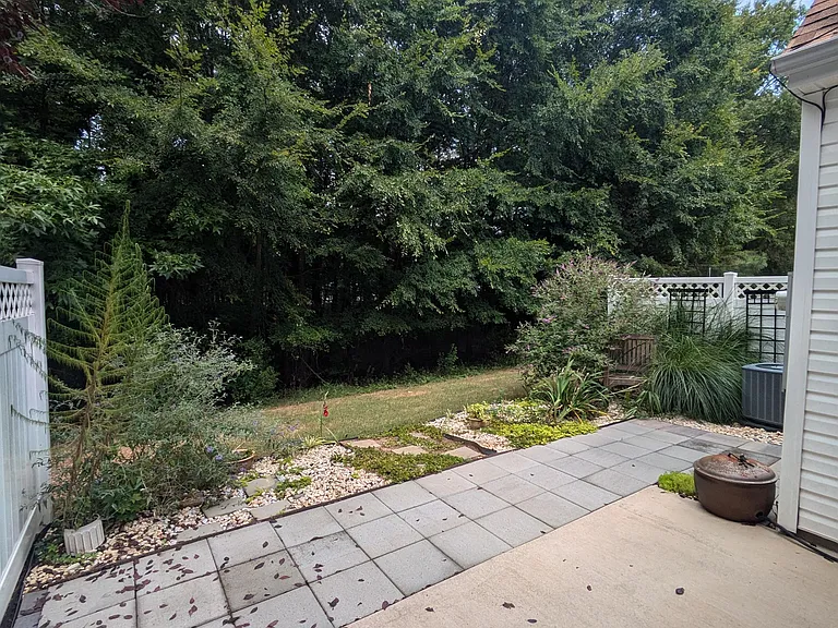 11920 Lambert Bridge Dr #1 — Photo 12