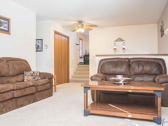 5th image of 1718 4th Ave E