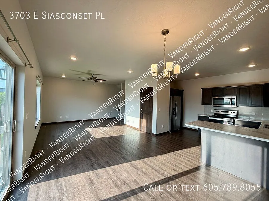 3703 E Siasconset Pl