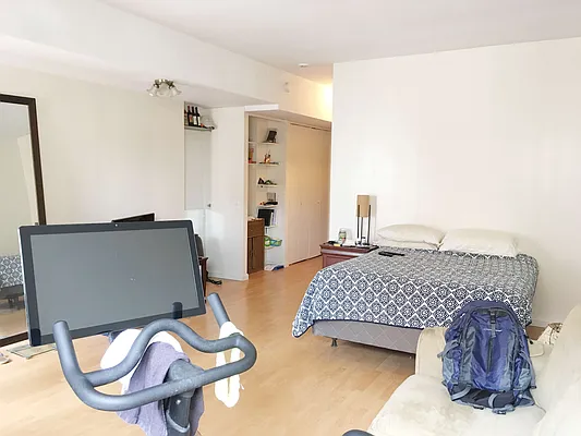 Rented by Ethan Blinder, LREB | media 5