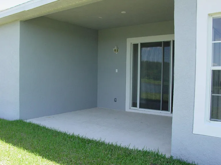 16019 Bristol Lake Cir — Photo 19