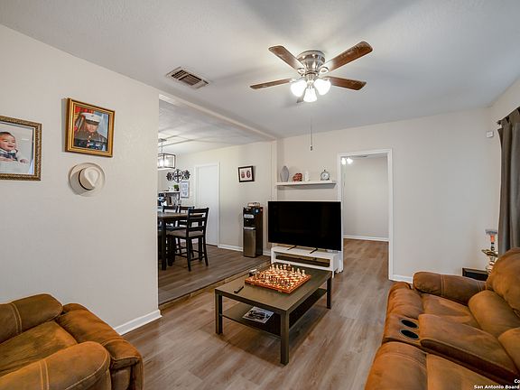 4th image of 5314 Borchers Dr