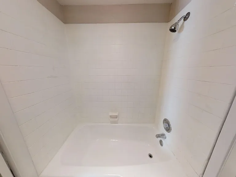 Verano at the Heights Apartments — Photo 75