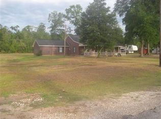 559 County Road 713, Buna, TX 77612