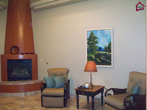 5th image of 3889 Stoney Brook Cir
