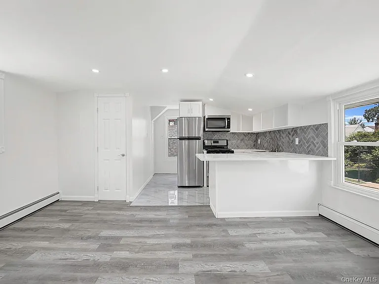 8 Winthrop St #2 — Photo 9