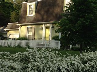 527 Vernon Dr SE, Cedar Rapids, IA 52403