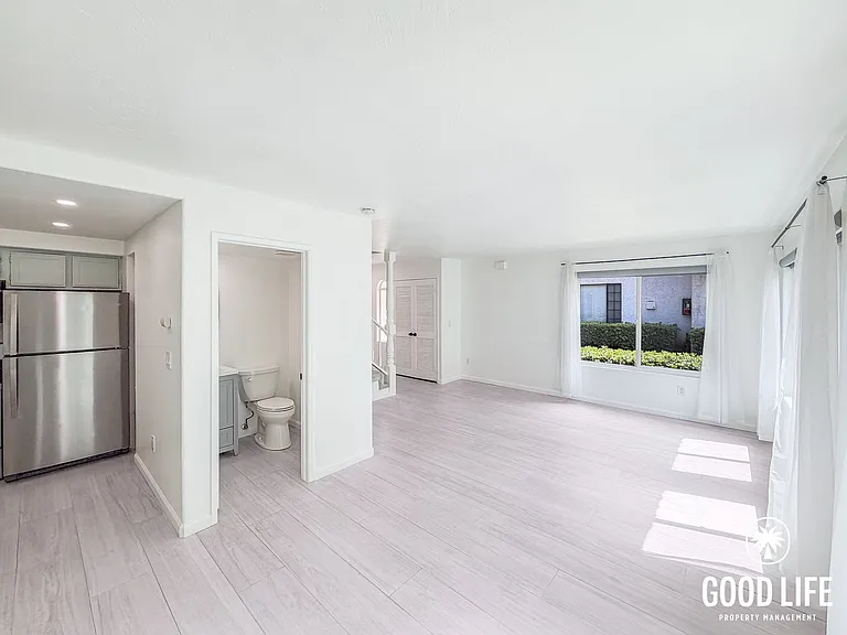4964 Waring Rd #C — Photo 4
