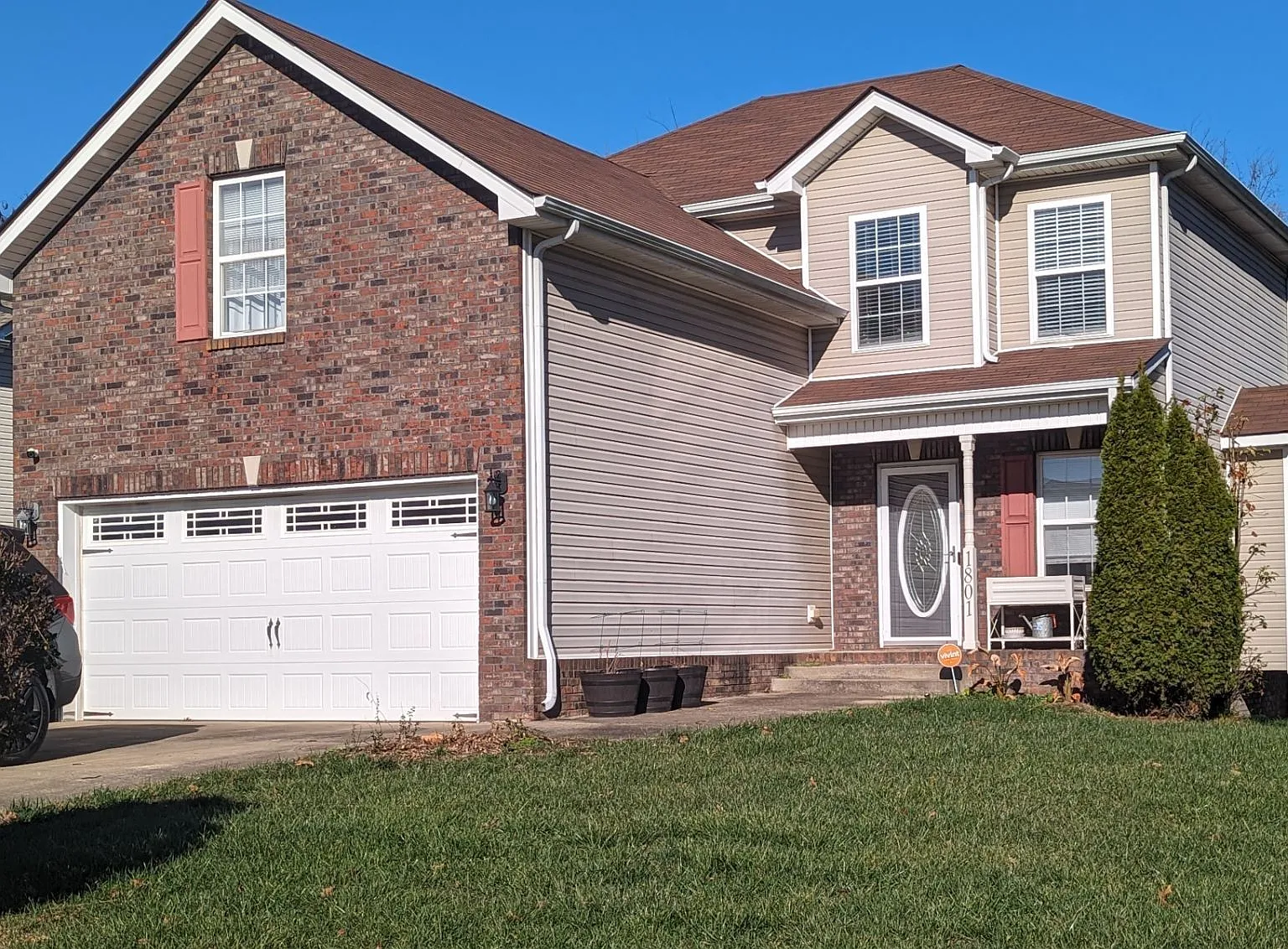 3 bed, 1979 sqft, $1,850 — Photo 1