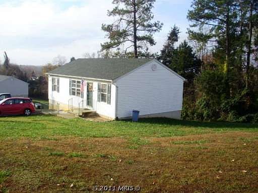 2nd image of 23225 Hilltop Dr