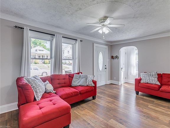 5th image of 1325 Meriline St