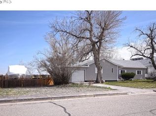 219 N 6th St, Windsor, CO 80550