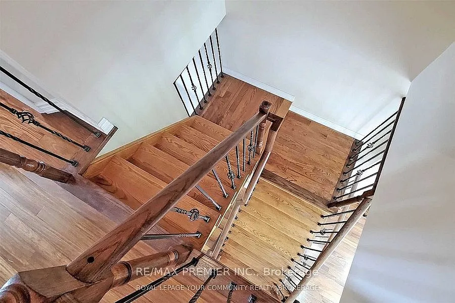 3 bed, $3,500 — Photo 3